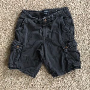 American Eagle cargo shorts